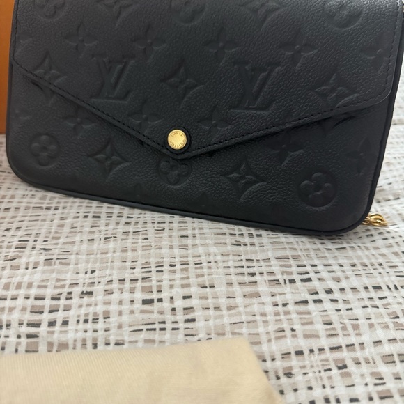 Louis Vuitton Clutch Bag, in very good condition - Picture 4 of 5